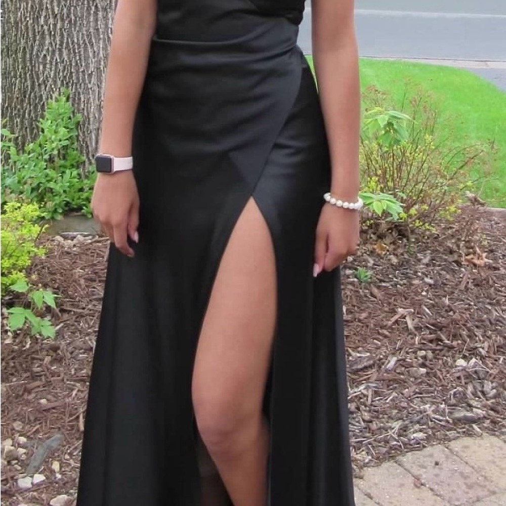 Madison James Black Maxi Dress